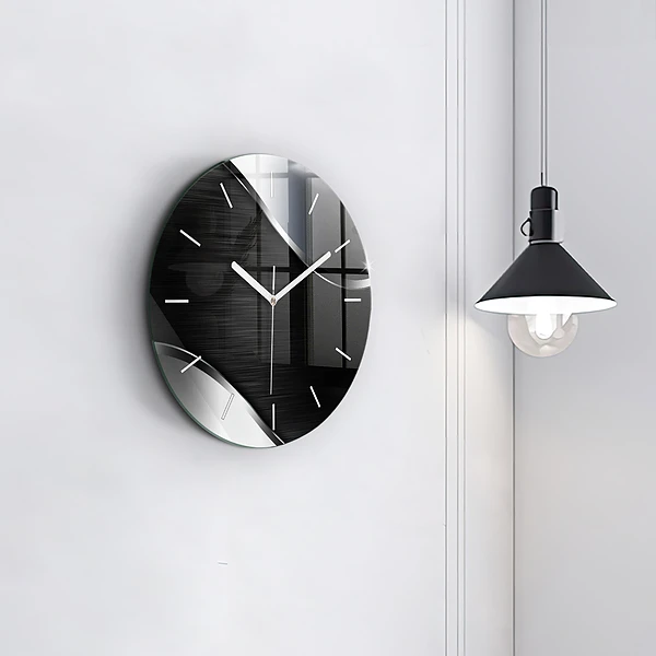 Wanduhr glas rund Schwarze und silberne Linien