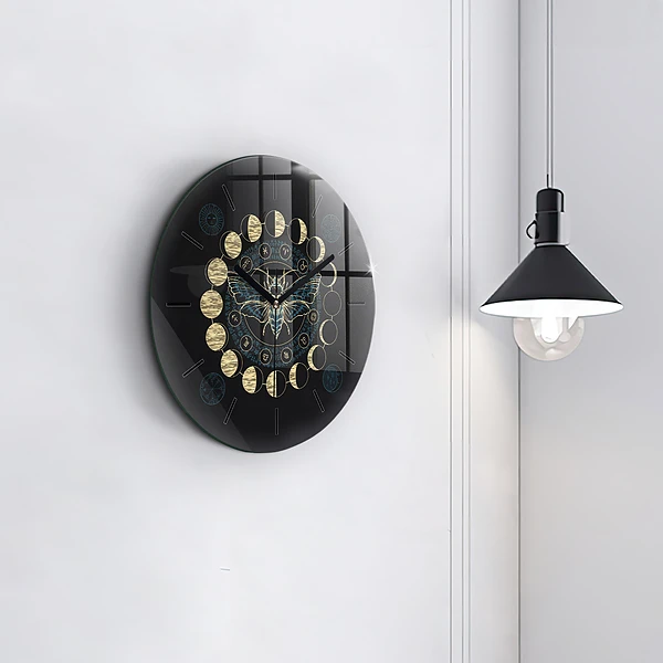 Wanduhr rund Mondphasen und Insekt