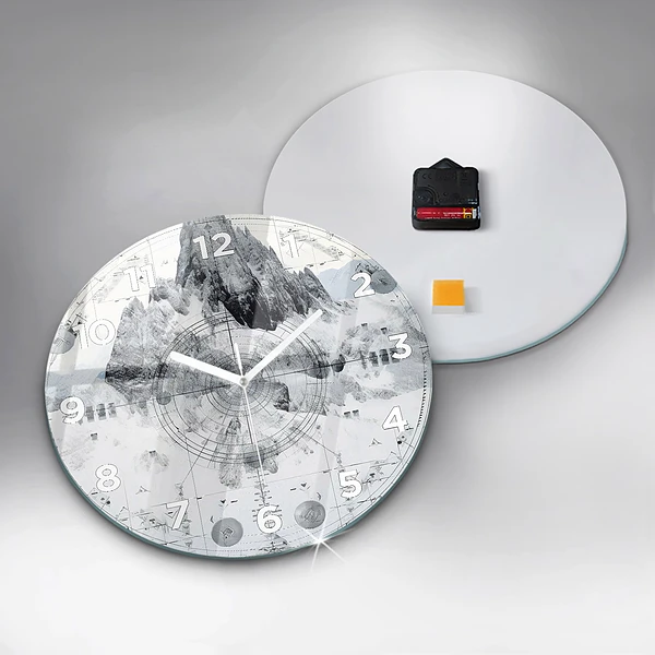 Wanduhr rund Zeichnung Berge