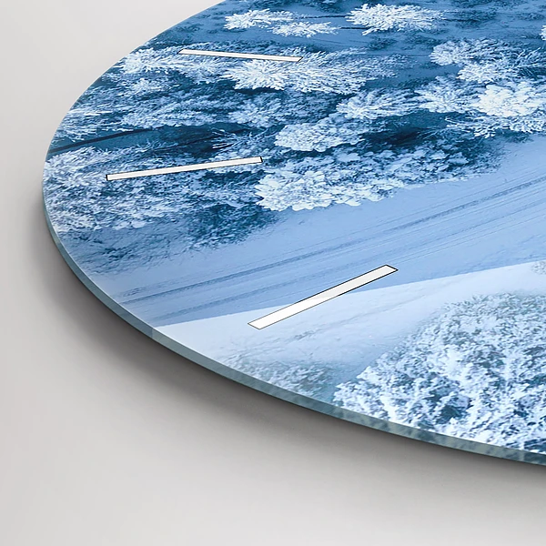 Wanduhr glas rund Wald aus einer Drohne