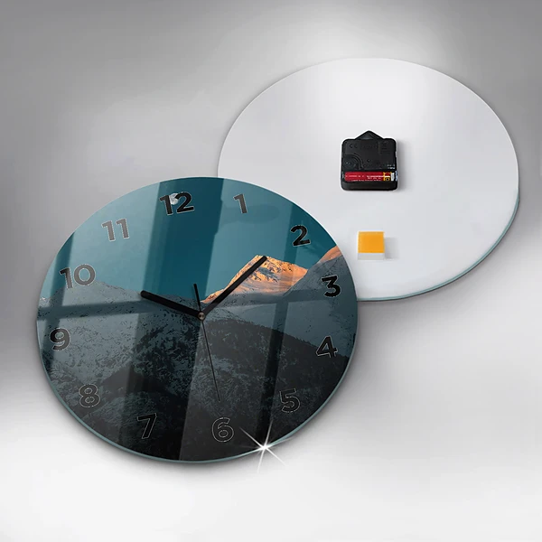 Wanduhr glas rund Sonnenuntergang in den Bergen