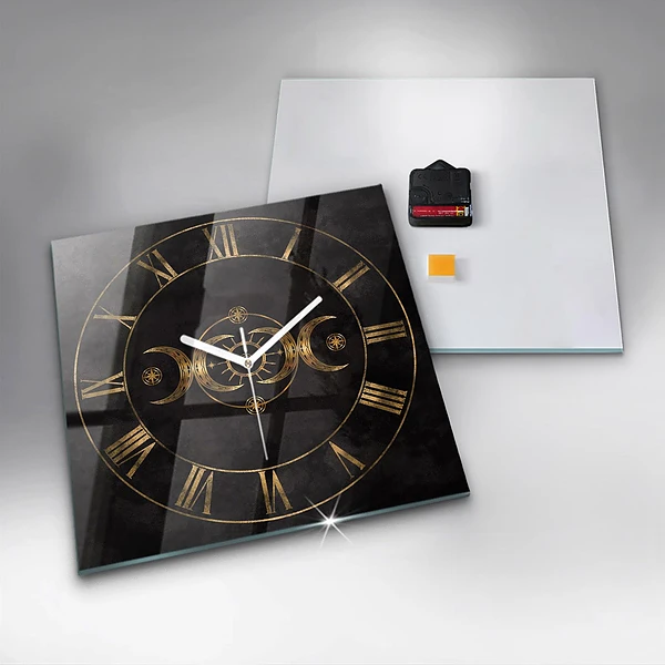 Wanduhr modern quadratisch Goldene römische Ziffern